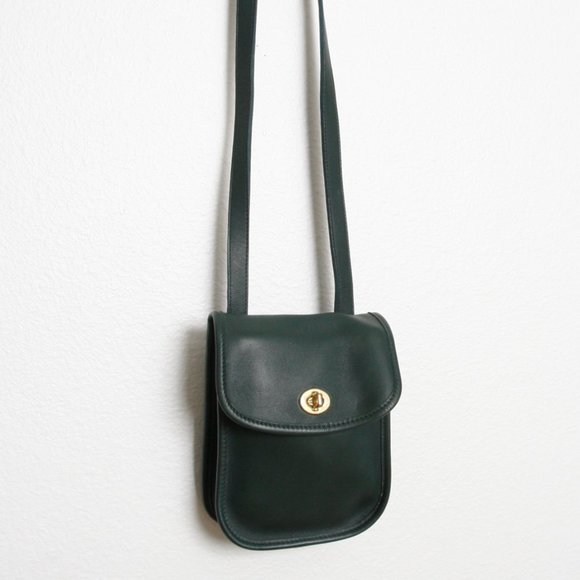 Coach Handbags - Vintage Coach Leather Scooter Crossbody Bag Green